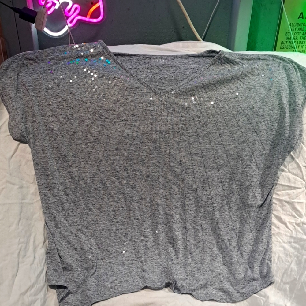 Woman's top by a.n.a. 2x